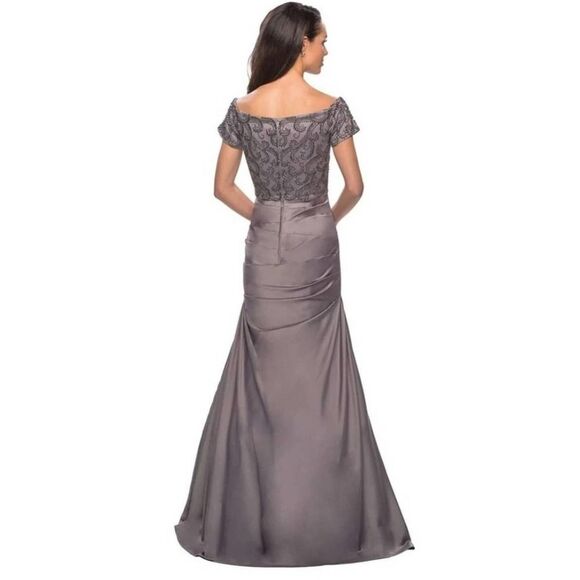 NWT La Femme 25996 Off the Shoulder Beaded Satin Trumpet Silver Gown Size 8 - Picture 9 of 16